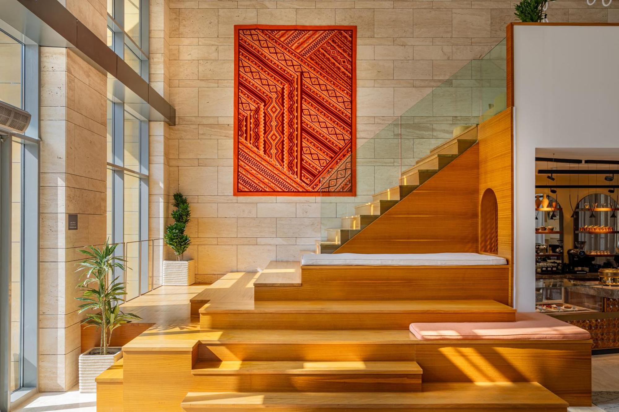 Shirvan Hotel City Yard Jeddah Bagian luar foto Interior of the hotel